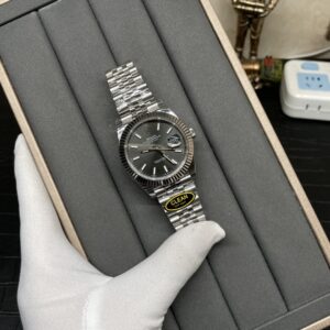 41mm Rolex Dategray with five gem bracelet