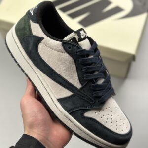 Travis Scott x Air Jordan 1 Low OG AJ1 reversed hook shoe