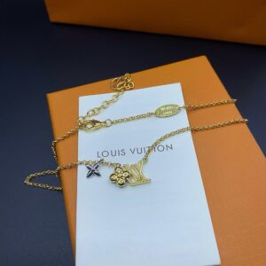 LV Gram necklace with monogram