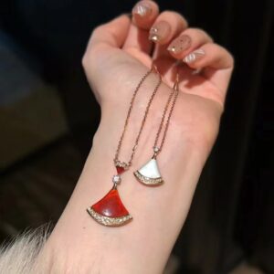 Red fortune necklace