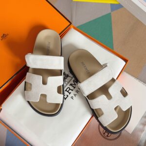 Hermes Chypre Series leather design casual slip-on