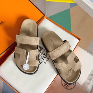 Hermes Chypre Series leather design casual slip-on