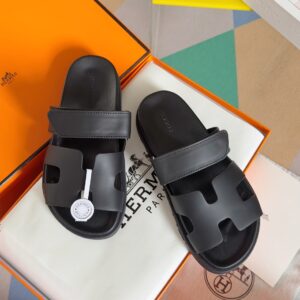 Hermes Chypre Series leather design casual slip-on