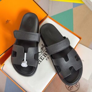 Hermes Chypre Series leather design casual slip-on