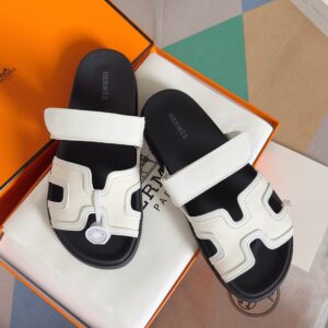 Hermes Chypre Series leather design casual slip-on