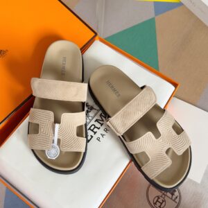 Hermes Chypre Series leather design casual slip-on