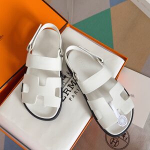Hermes Chypre Series leather design casual slip-on
