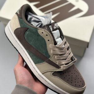 Travis Scott x Air Jordan 1 Low OG reverse hook