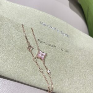 Louis Vuitton pink shell single diamond arm ring