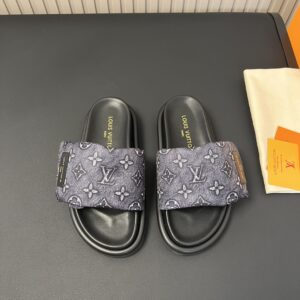 IV couple sandal