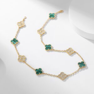 Alhumbra ten flower necklace