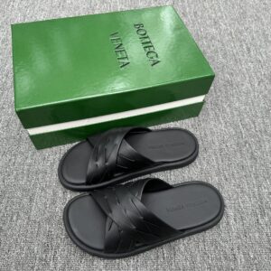 Bottega Veneta men's sandal
