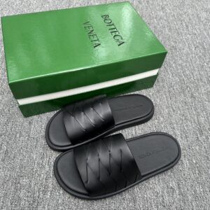 Bottega Veneta men's sandal