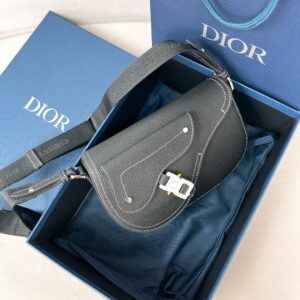 Saddle messenger bag with crocodile leather