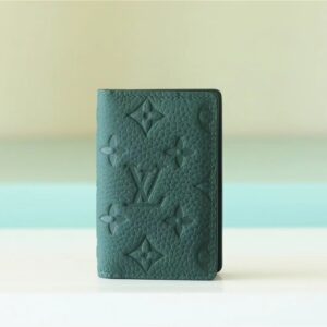 Multiple wallet green card holder