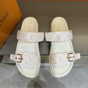 Summer sandals