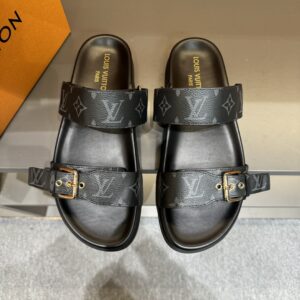 Summer sandals