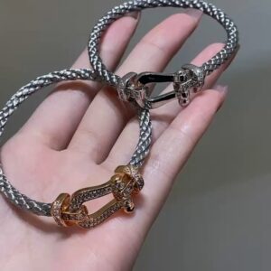 Gold horseshoe rope bracelet