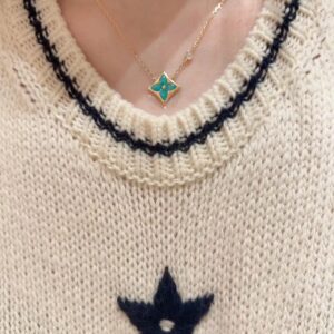 Louis Vuitton Color Blossom BB Star necklace with star gemstones