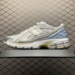 KITH x New Balance M1906RKC Running Shoes
