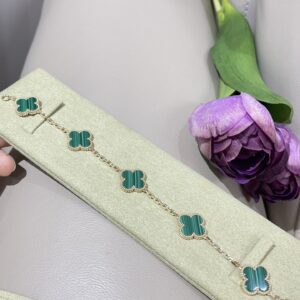 VCA five flower mineral turquoise arm ring