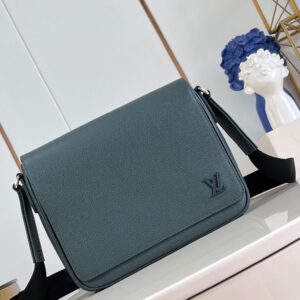 M30970 khaki green premium leather district small postman bag