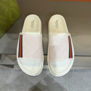 Summer sandals