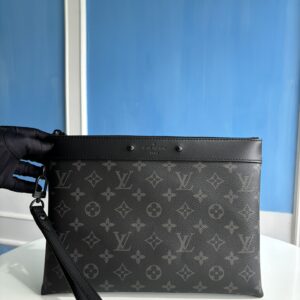Louis Vuitton Pochette To-Go hand bag