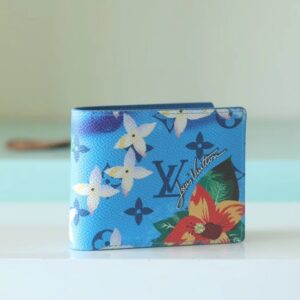 M83749 passport holder short clip version