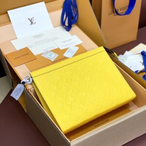 Louis Vuitton Pochette Voyage hand bag
