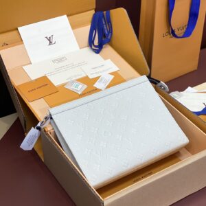 Louis Vuitton Pochette Voyage hand bag