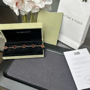Rose gold classic five-link handband with red agate