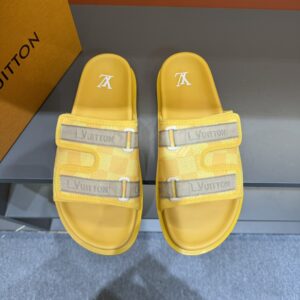 LV high-end mens summer slipper with rubber sole