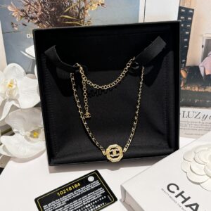 Chanel square hollow logo leather short necklace choker