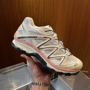 XT-QUEST Salomon shoes