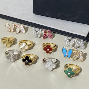 Four leaf clover ring collection