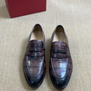 Business casual leather shoes