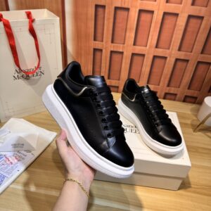 Alexander McQUEEN sneakers top version couple-style