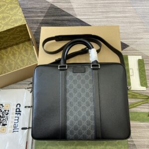 Gucci sling bag model 795461