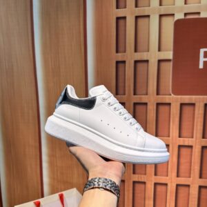 Alexander McQUEEN sneakers top version couple-style