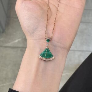 Peacock stone fan necklace