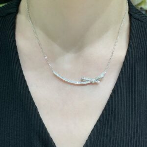 Chanel small butterfly neck bow necklace