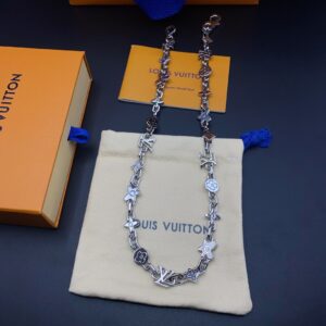 LV necklace bracelet