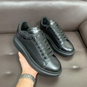 Alexander McQUEEN sneakers top version couple-style
