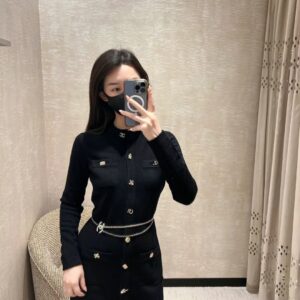 Chanel pear leather double layered necklace