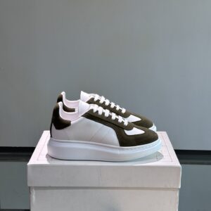 Alexander McQueen couple thick sole elevating shoes