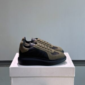 Alexander McQueen couple thick sole elevating shoes