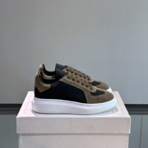Alexander McQueen couple thick sole elevating shoes