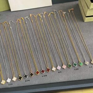 VCA mini four-leaf necklace