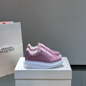 Thick Height Enhancing Shoes